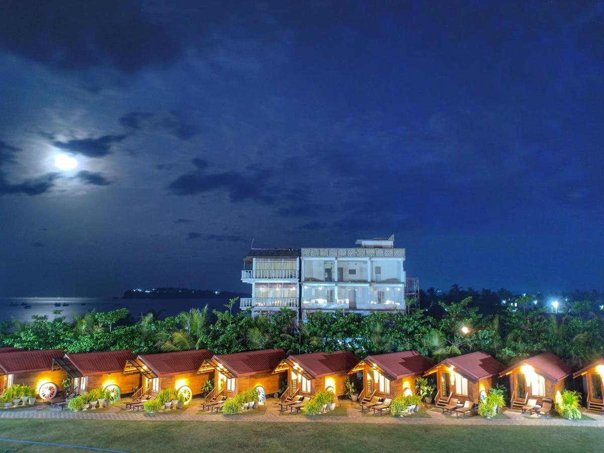 JKAB Beach Resort Trincomalee Exterior foto
