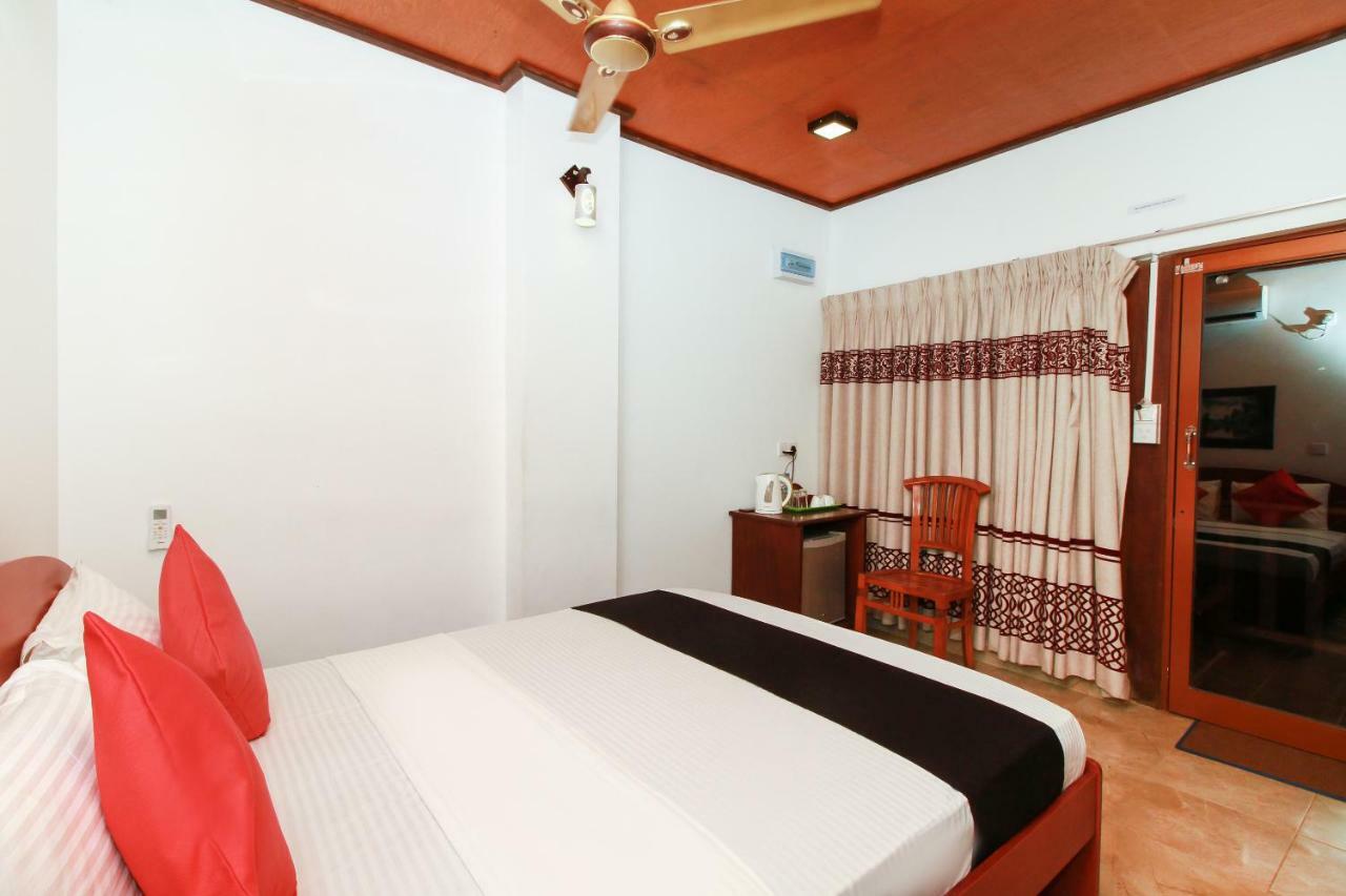 JKAB Beach Resort Trincomalee Exterior foto