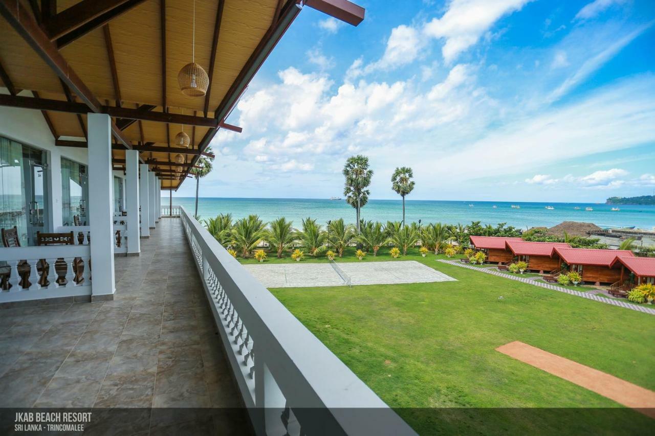 JKAB Beach Resort Trincomalee Exterior foto