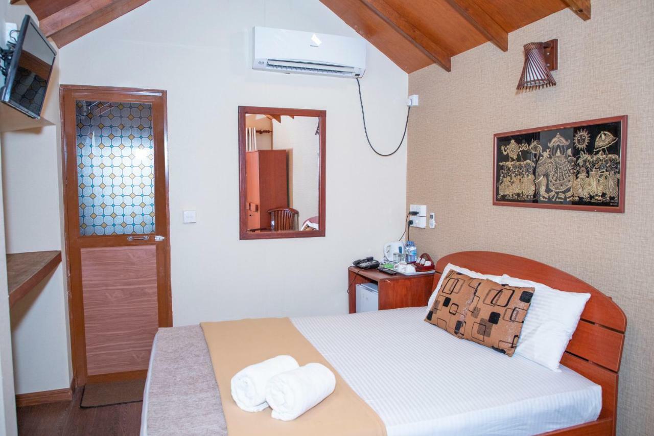 JKAB Beach Resort Trincomalee Exterior foto