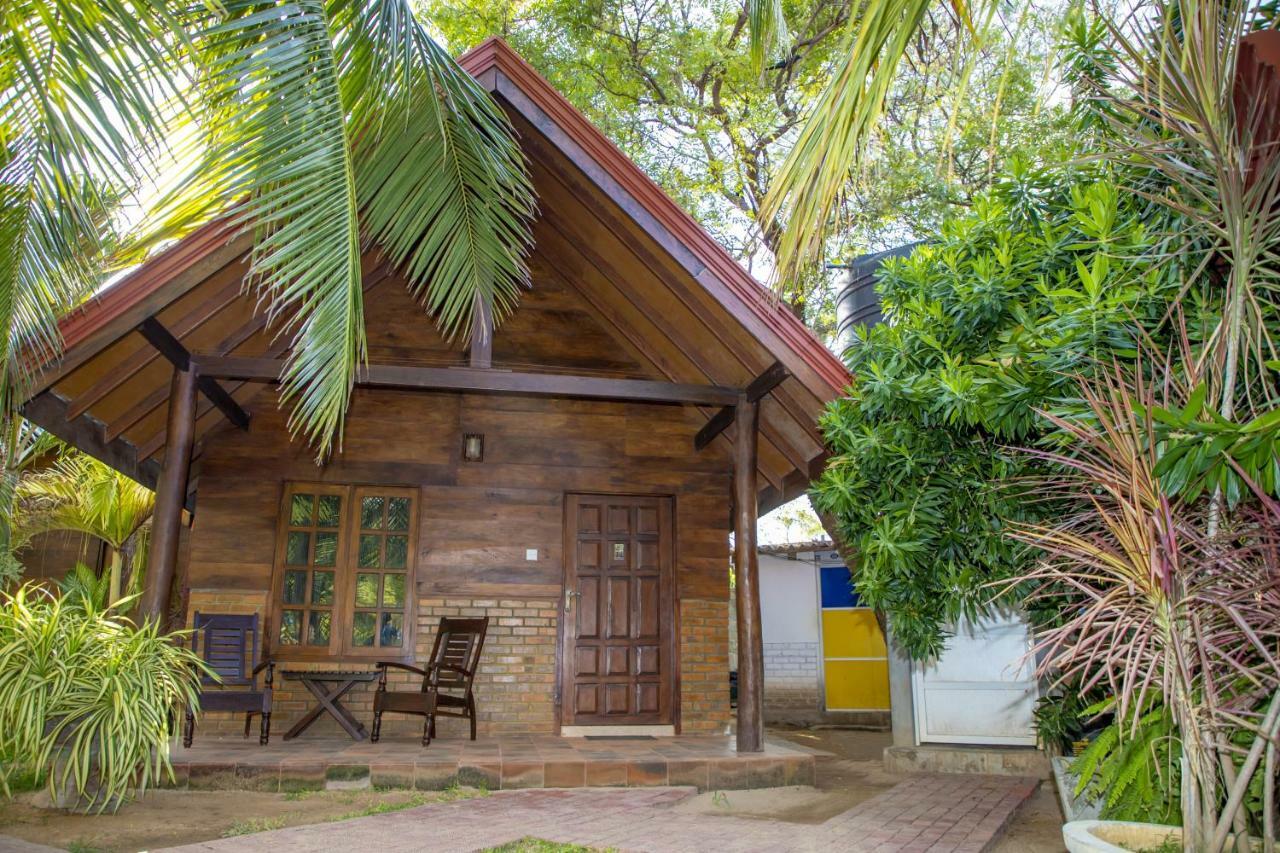 JKAB Beach Resort Trincomalee Exterior foto