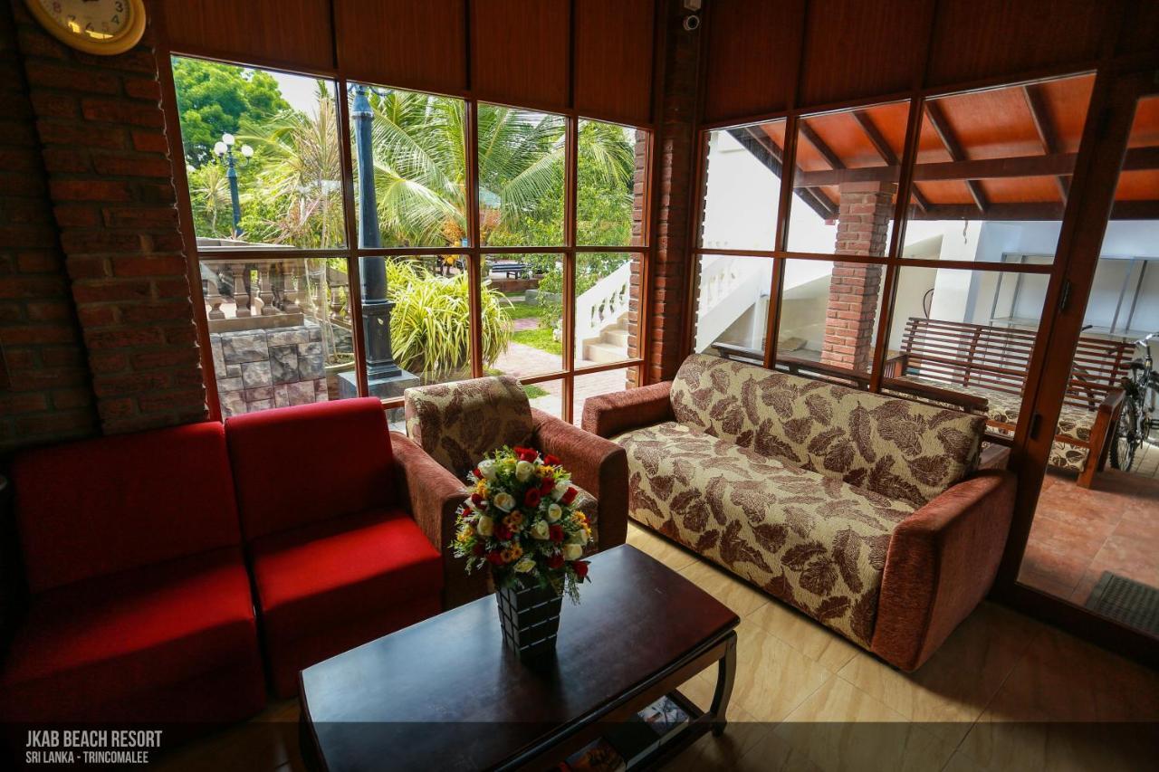 JKAB Beach Resort Trincomalee Exterior foto